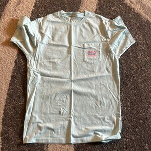 Brand new. Girls vineyard vines t-shirt. Flamingo design. Size xl